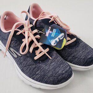NWT Skechers Go Walk Goga Mat Shoes